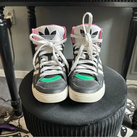 Adidas High-tops - Picture 5 of 6